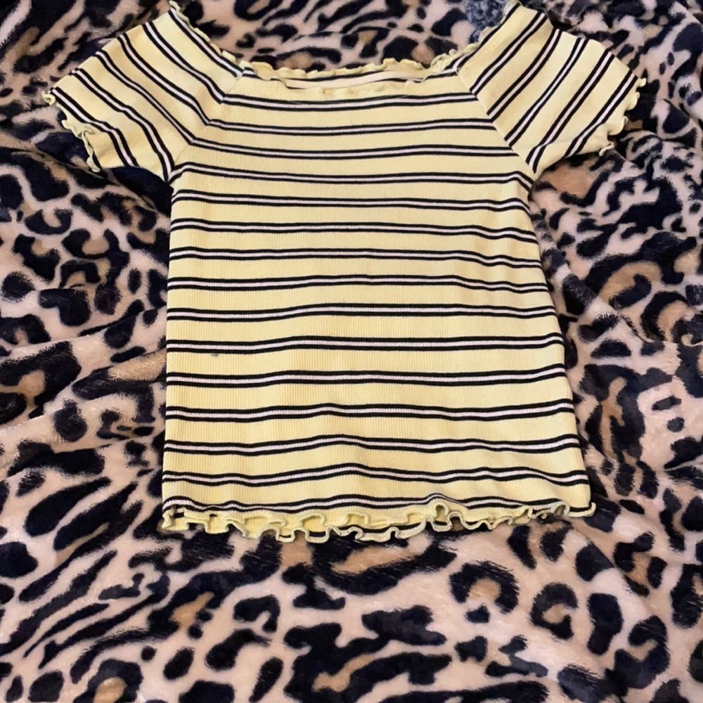 Yellow striped top